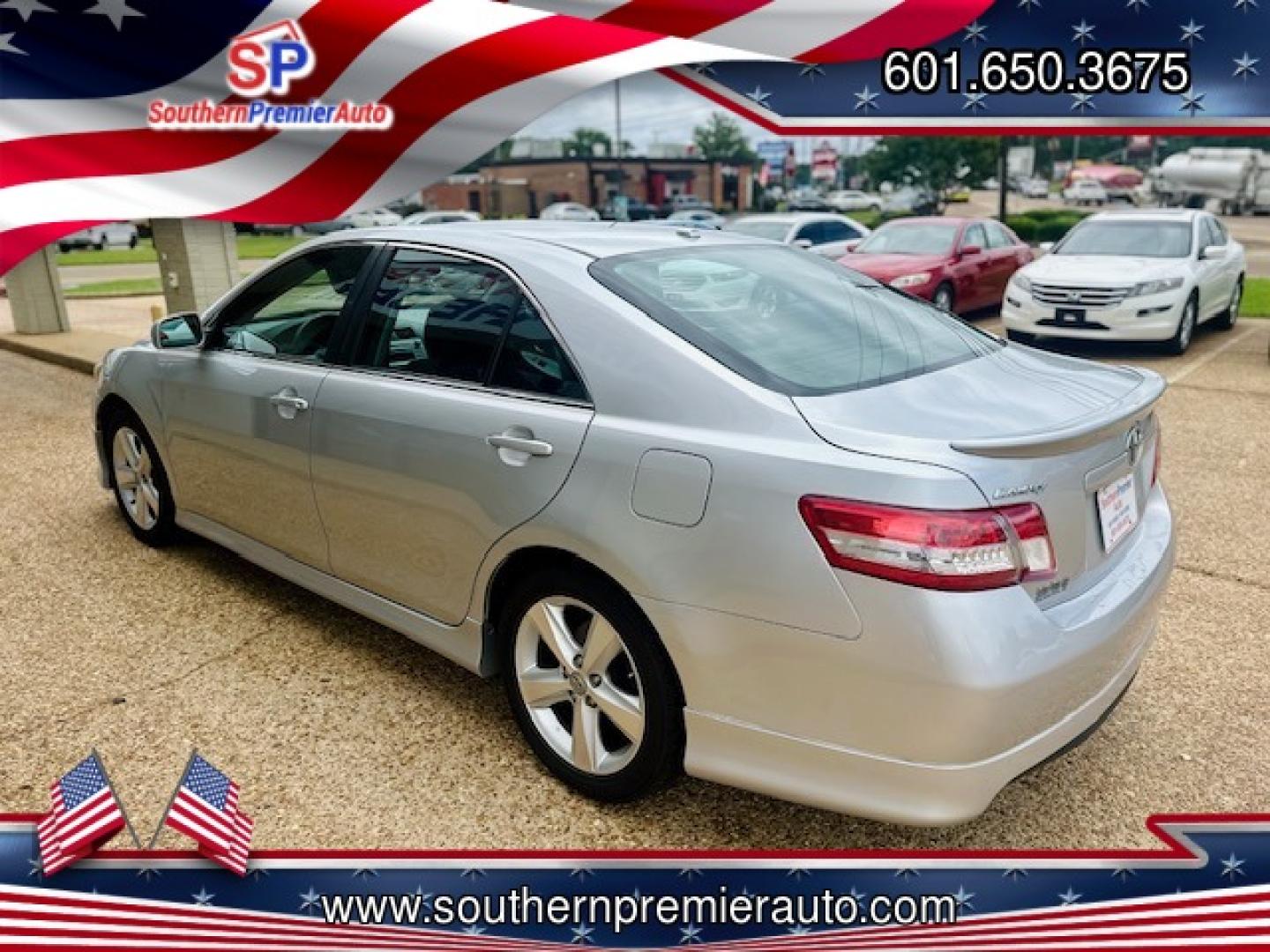 2011 SILVER TOYOTA CAMRY BASE; SE; LE; (4T1BF3EK4BU) , located at 922 W. Beacon St., Philadelphia, MS, 39350, (601) 650-3675, 32.770447, -89.127151 - Photo#3